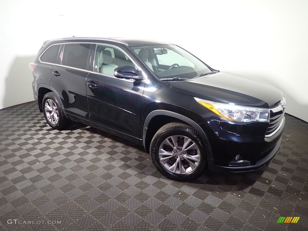 2015 Highlander XLE AWD - Attitude Black Metallic / Ash photo #6