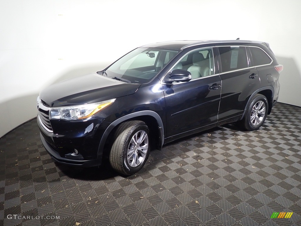 2015 Highlander XLE AWD - Attitude Black Metallic / Ash photo #12