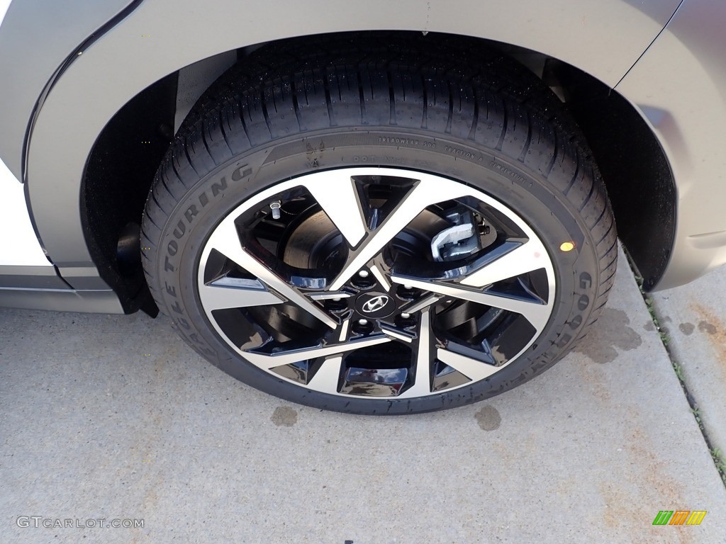 2022 Hyundai Kona Limited AWD Wheel Photos