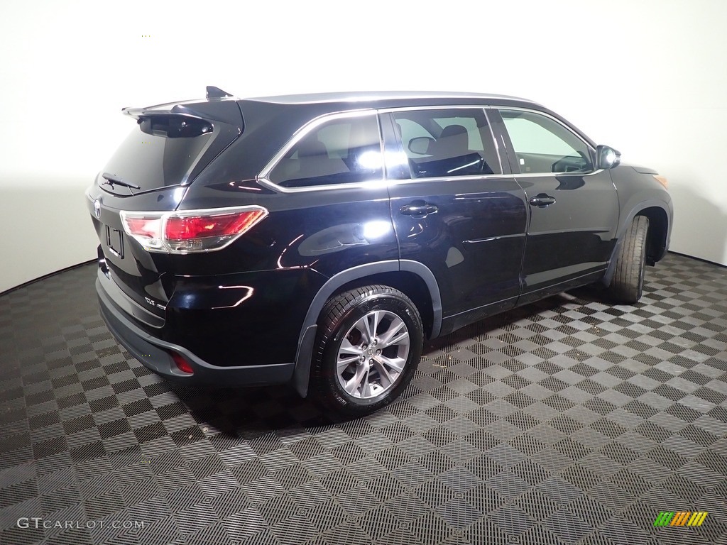 2015 Highlander XLE AWD - Attitude Black Metallic / Ash photo #21
