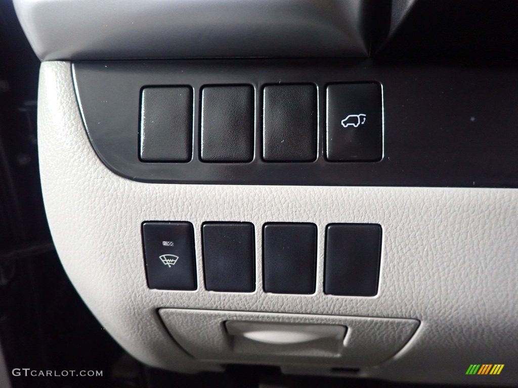 2015 Highlander XLE AWD - Attitude Black Metallic / Ash photo #35