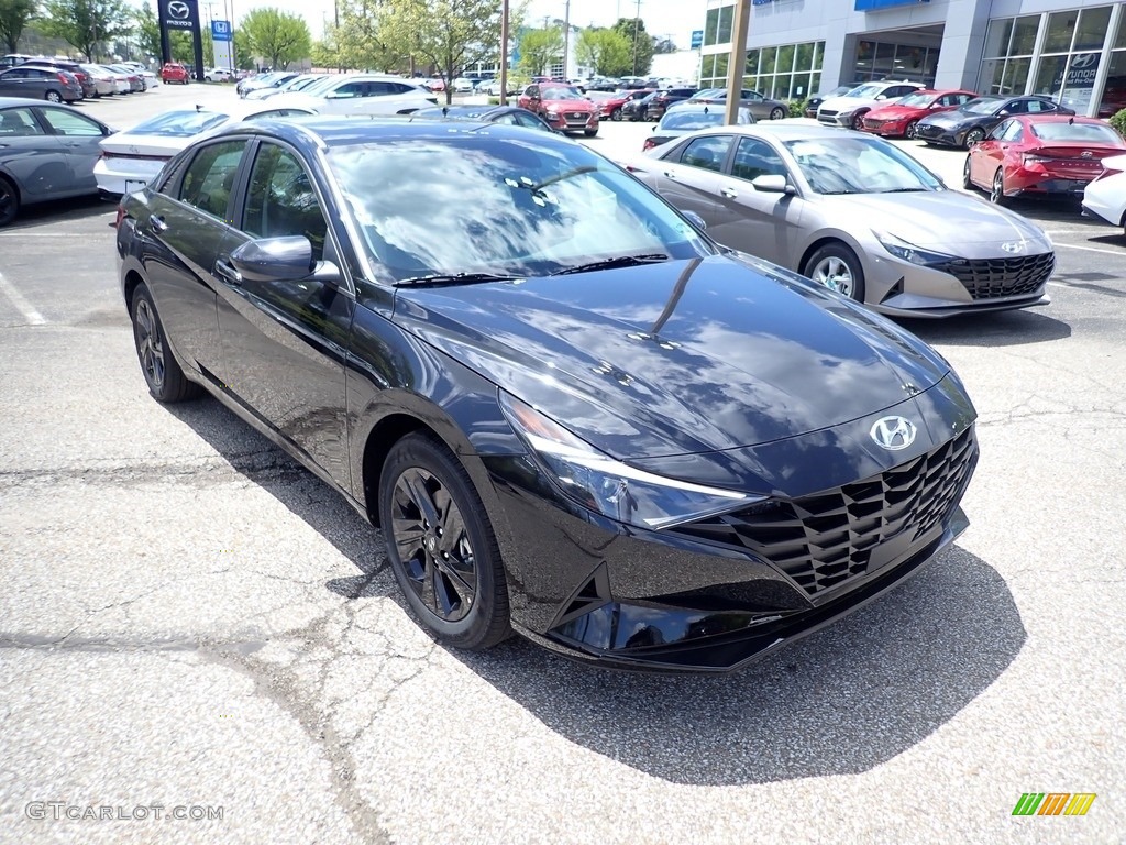 2021 Elantra SEL - Phantom Black / Black photo #3