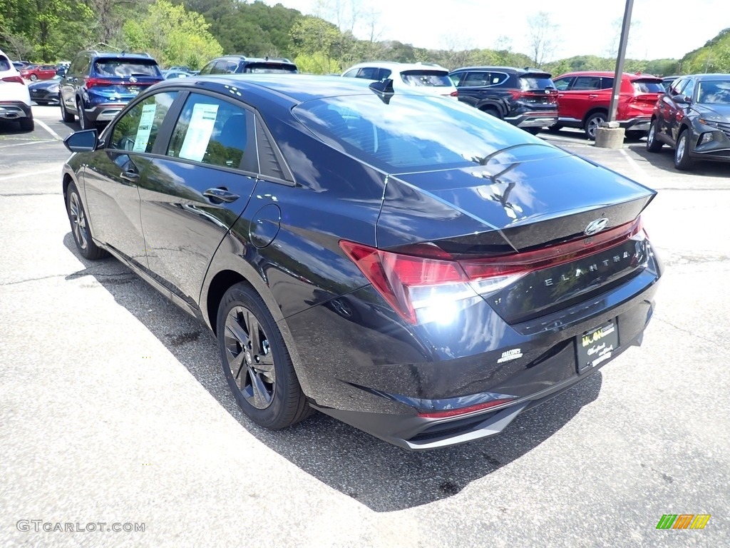 2021 Elantra SEL - Phantom Black / Black photo #6