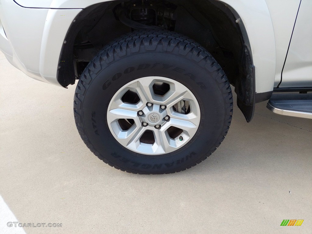 2017 Toyota 4Runner SR5 Premium Wheel Photos