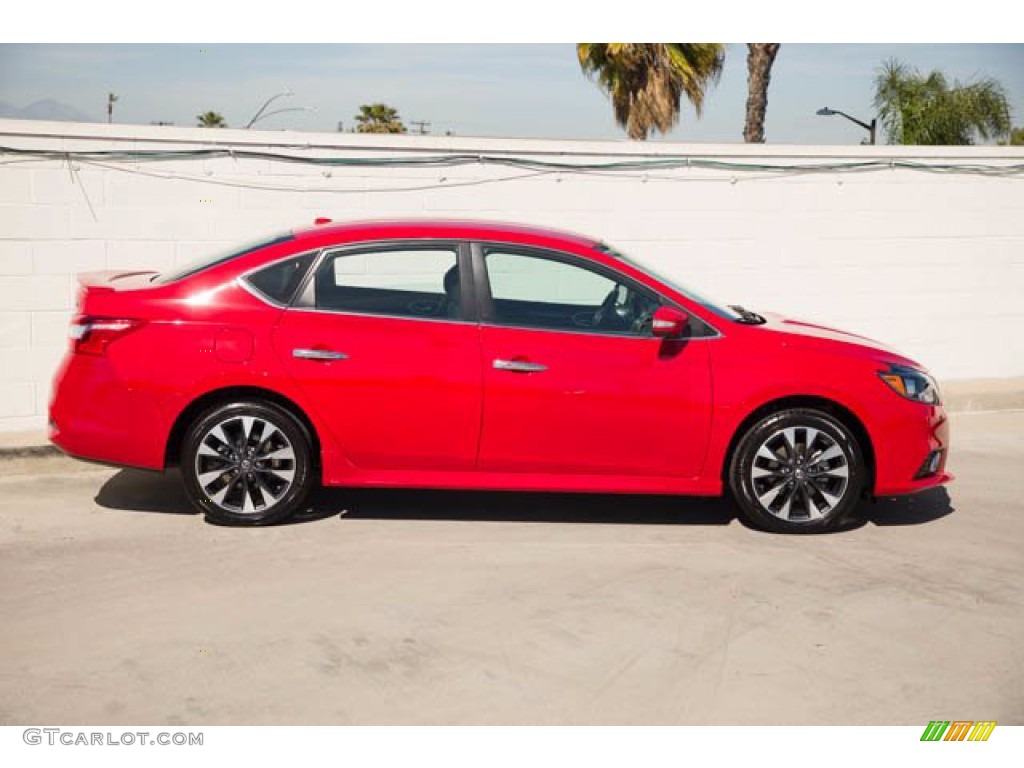 2019 Sentra SR - Red Alert / Charcoal photo #12