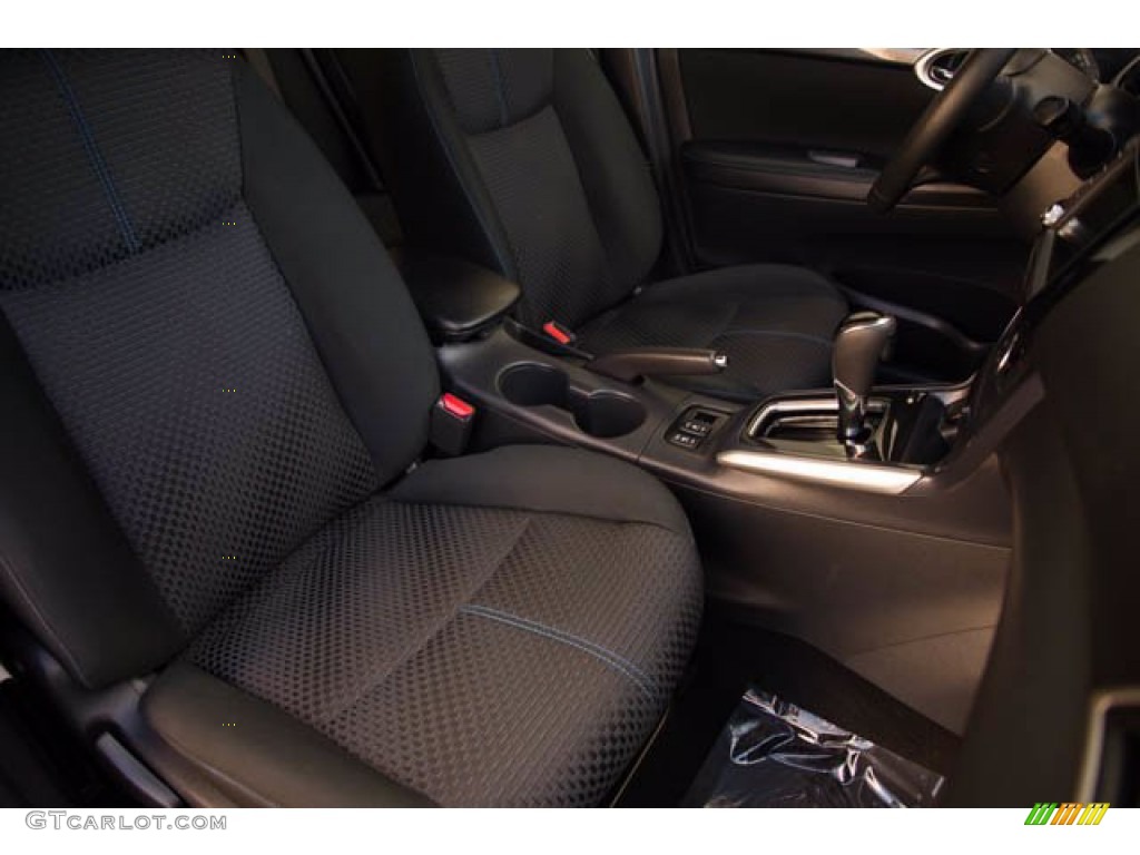 2019 Sentra SR - Red Alert / Charcoal photo #23