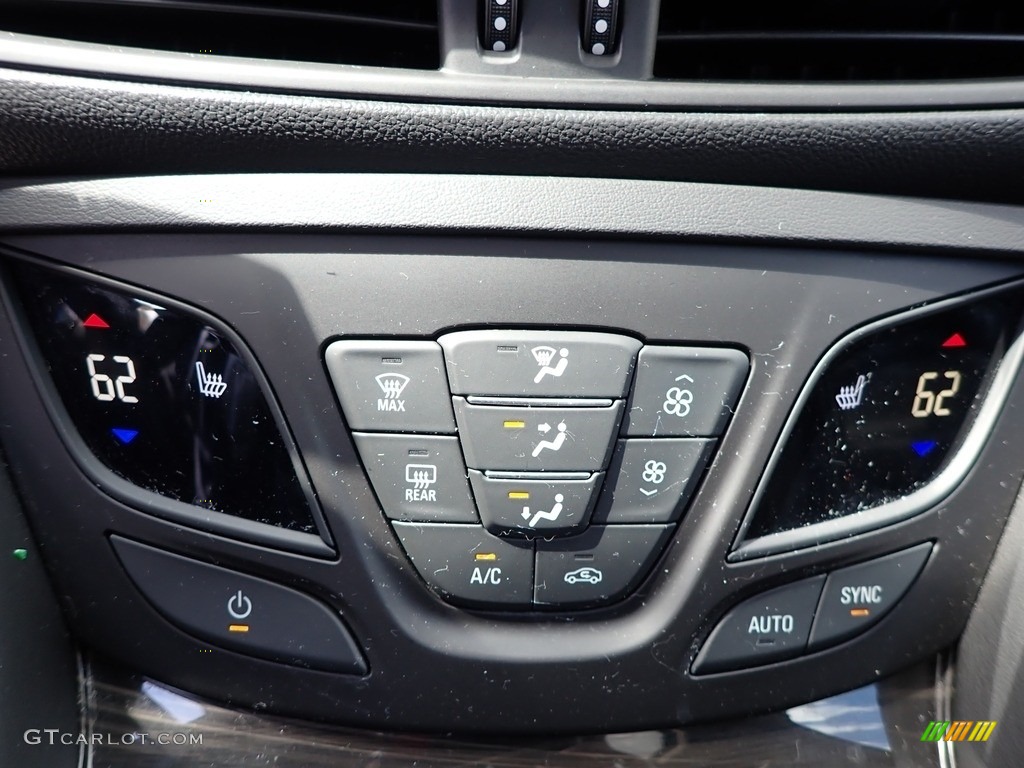 2019 Envision Essence AWD - Galaxy Silver Metallic / Ebony photo #25