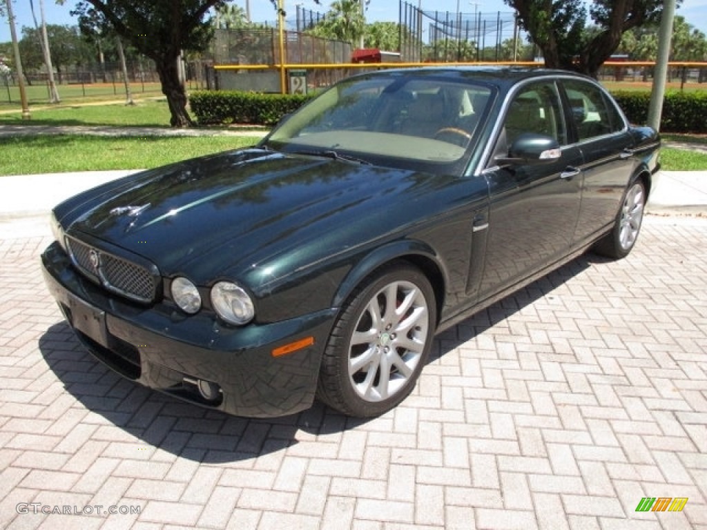 2008 XJ XJ8 - Botanical Green / Champagne/Mocha photo #1