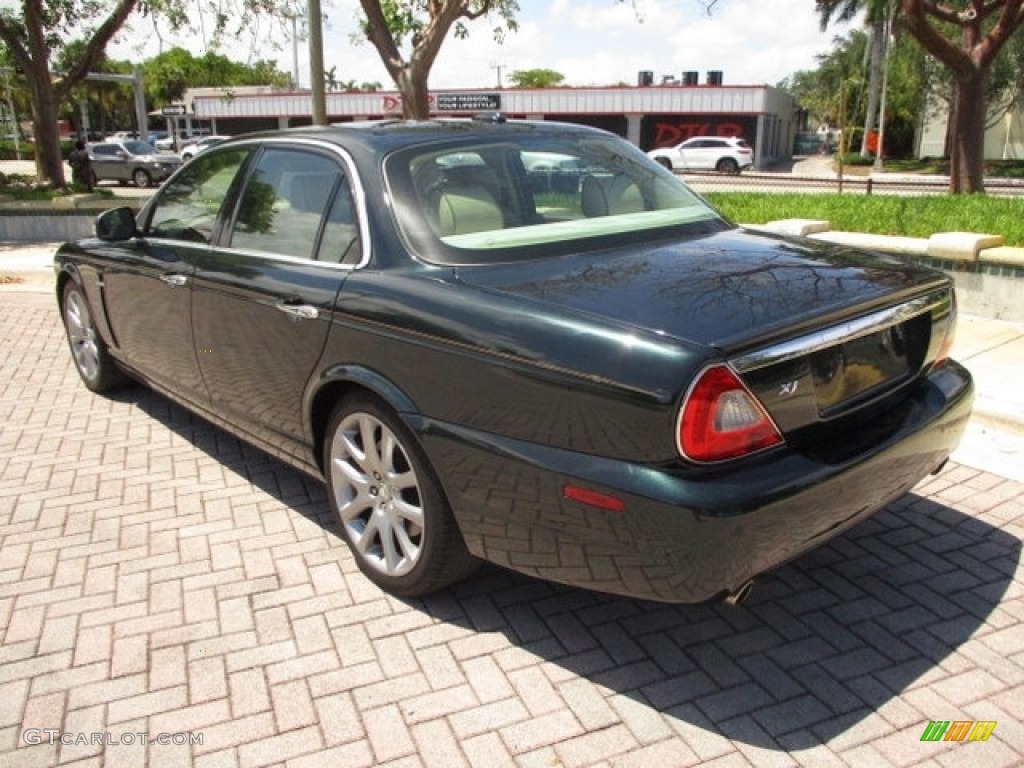2008 XJ XJ8 - Botanical Green / Champagne/Mocha photo #5