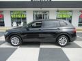 Deep Black Pearl - Tiguan S Photo No. 1