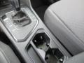 Deep Black Pearl - Tiguan S Photo No. 19