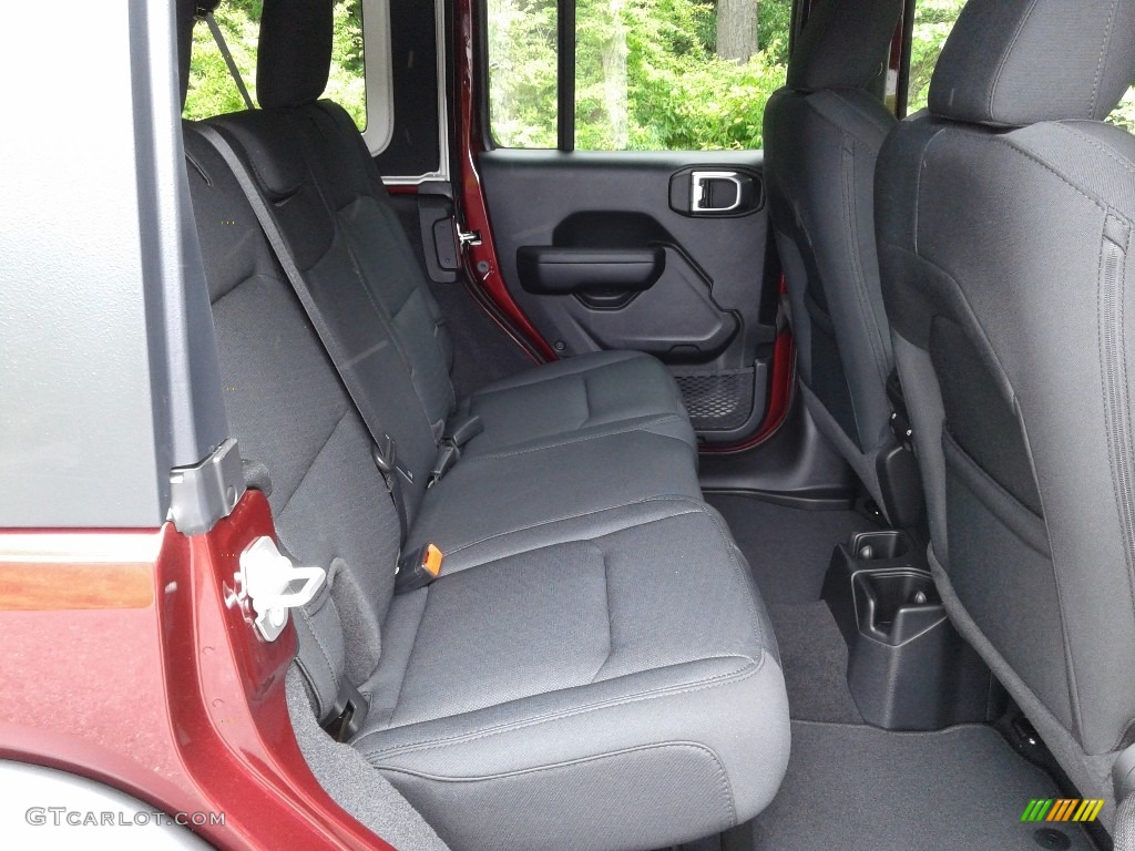 2021 Wrangler Unlimited Sport Altitude 4x4 - Snazzberry Pearl / Black photo #15