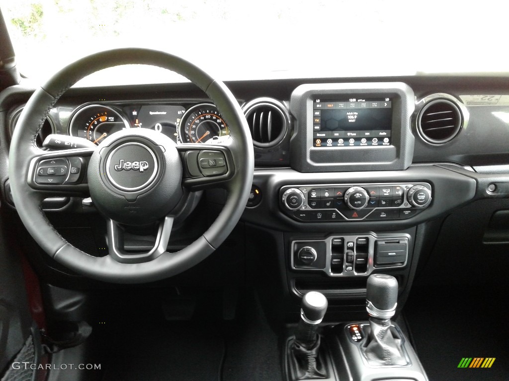 2021 Wrangler Unlimited Sport Altitude 4x4 - Snazzberry Pearl / Black photo #17