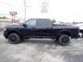 Diamond Black Crystal Pearl - 2500 Laramie Crew Cab 4x4 Photo No. 3