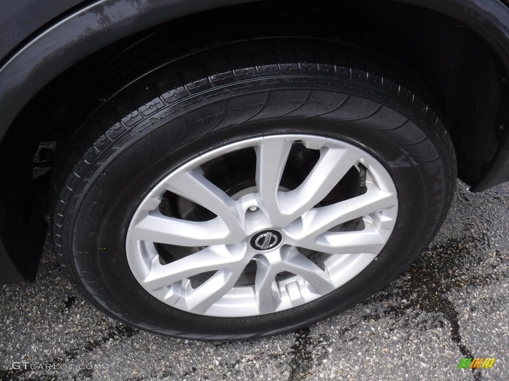 2017 Nissan Rogue SV Wheel Photo #141934524