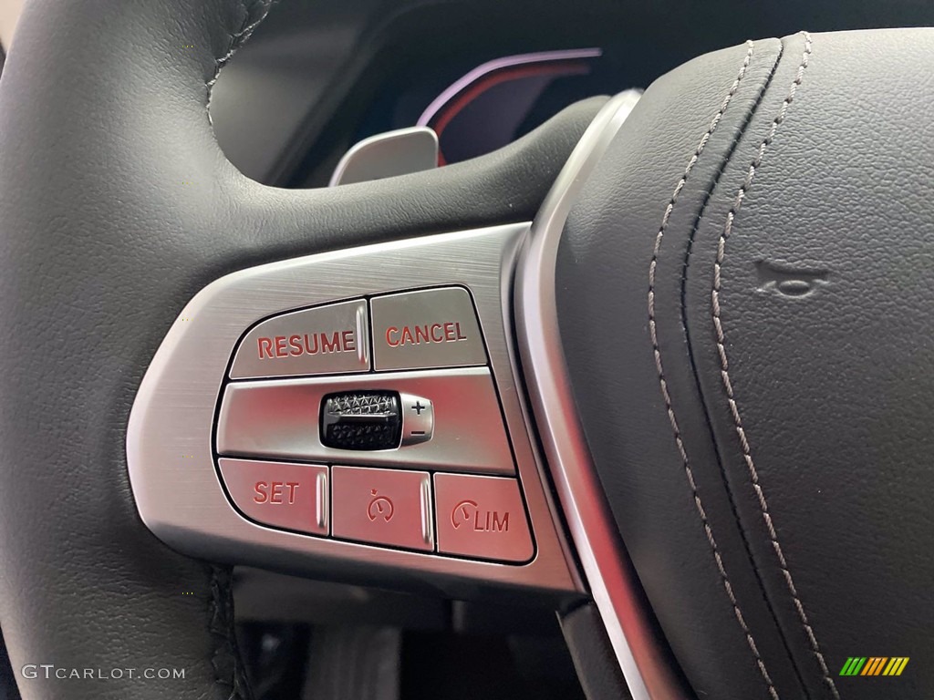 2021 BMW X7 xDrive40i Controls Photo #141935385