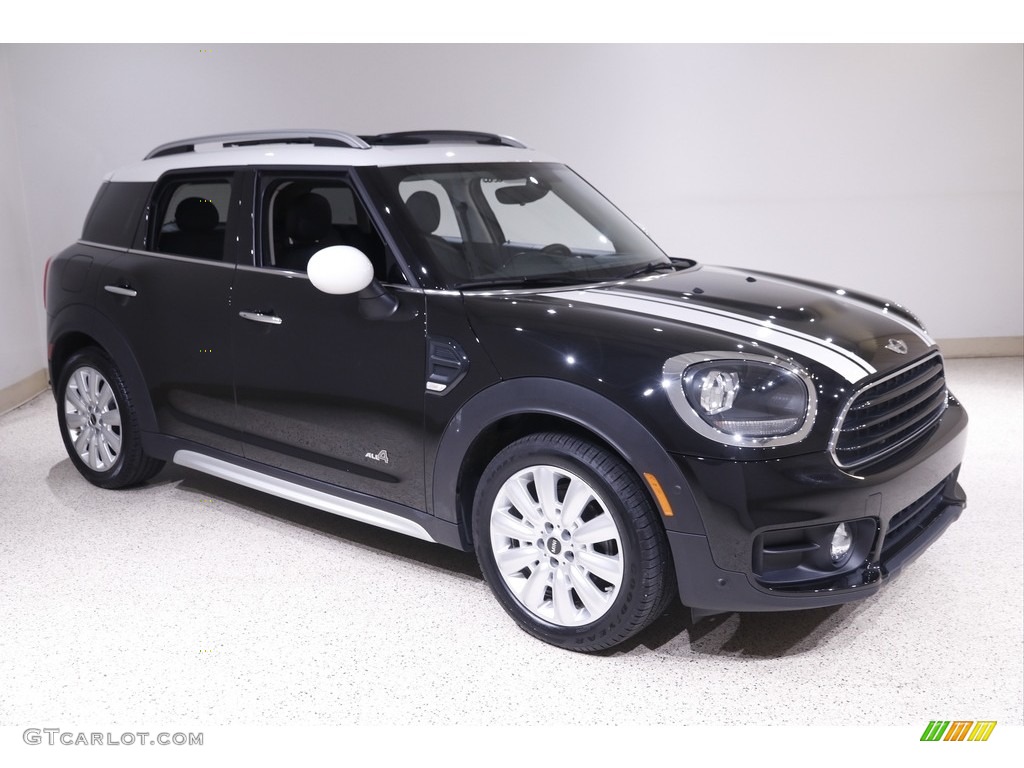 Midnight Black Metallic Mini Countryman