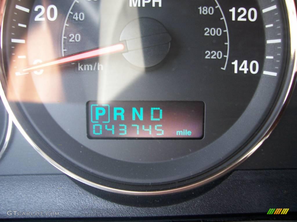 2005 Grand Cherokee Limited 4x4 - Deep Beryl Green Pearl / Dark Khaki/Light Graystone photo #32