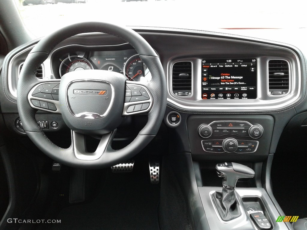 2021 Dodge Charger R/T Plus Dashboard Photos