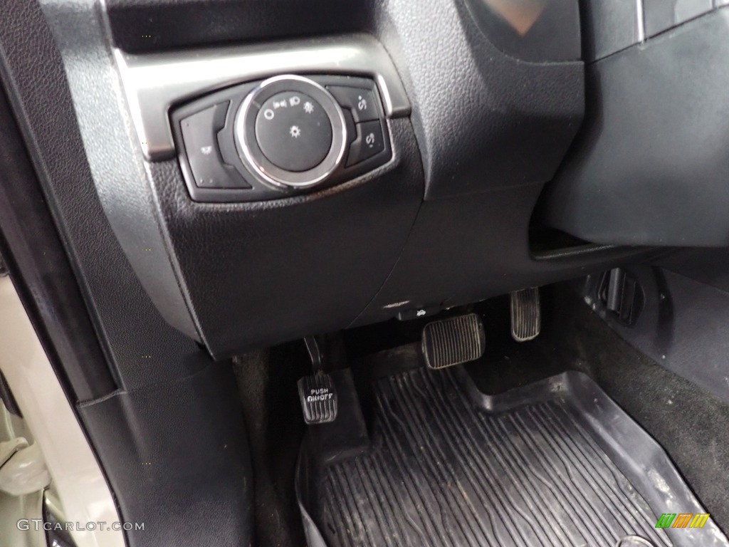 2018 Explorer XLT 4WD - Platinum Dune / Ebony Black photo #22