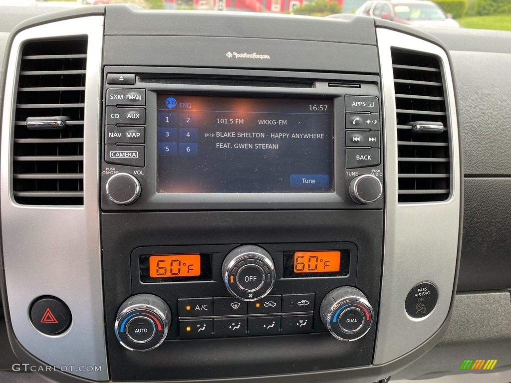 2019 Nissan Frontier Pro-4X Crew Cab 4x4 Controls Photo #141939045