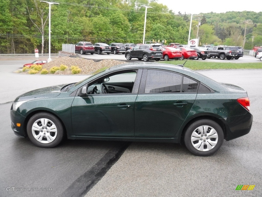 2014 Cruze LS - Rainforest Green Metallic / Jet Black/Medium Titanium photo #10