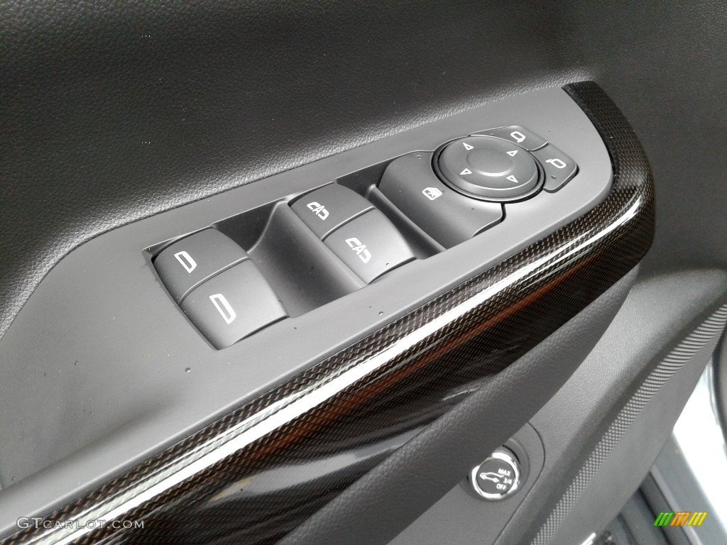 2020 GMC Acadia AT4 AWD Controls Photo #141945360