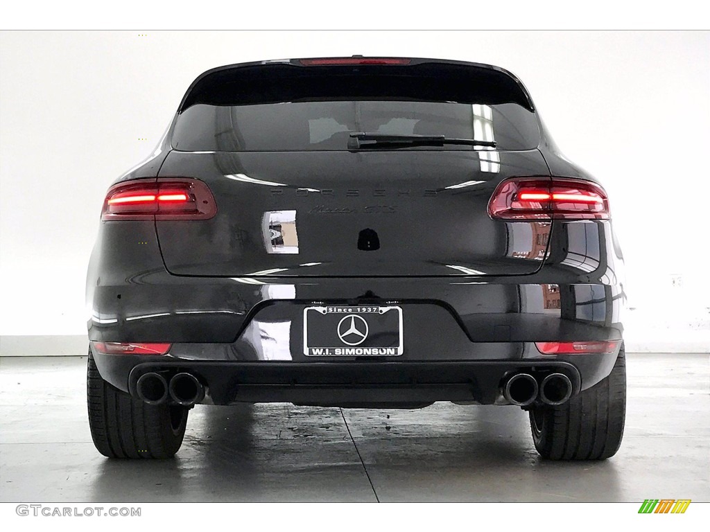 2018 Macan GTS - Black / Black/Garnet Red photo #3