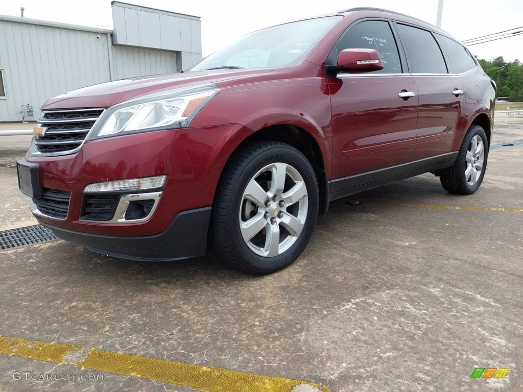 2017 Traverse LT - Siren Red Tintcoat / Ebony photo #2