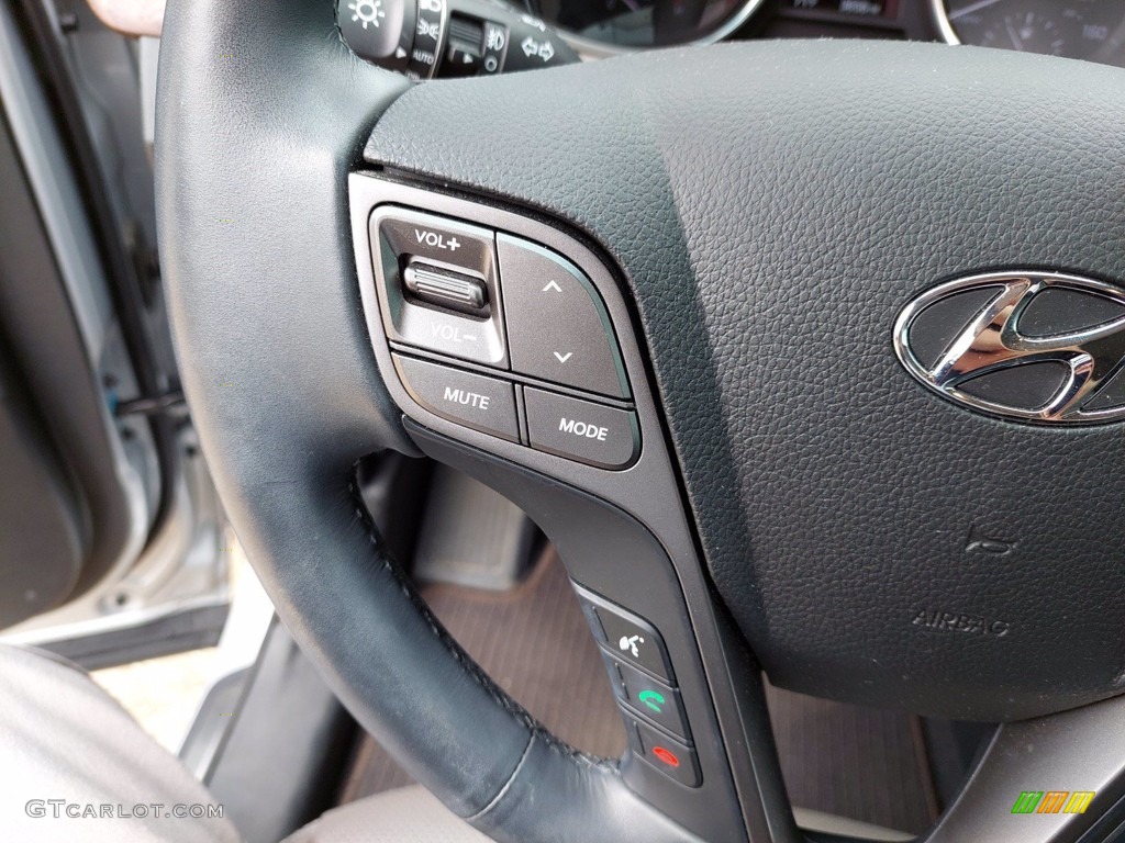 2019 Hyundai Santa Fe XL Limited Ultimate Beige Steering Wheel Photo #141950625