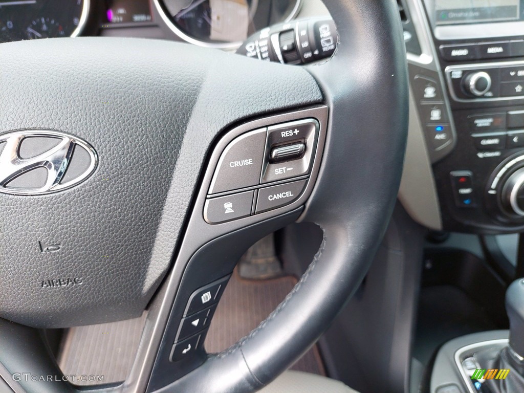 2019 Hyundai Santa Fe XL Limited Ultimate Steering Wheel Photos