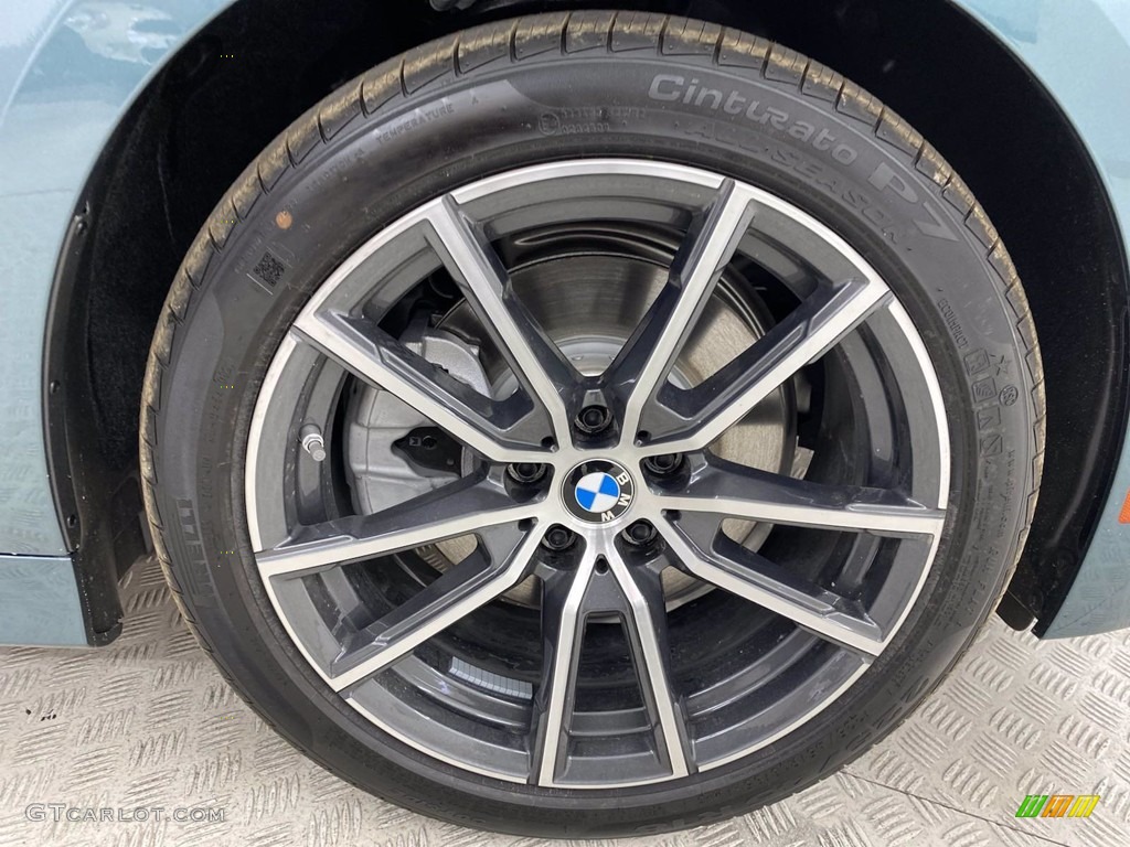 2021 BMW 3 Series 330e Sedan Wheel Photos