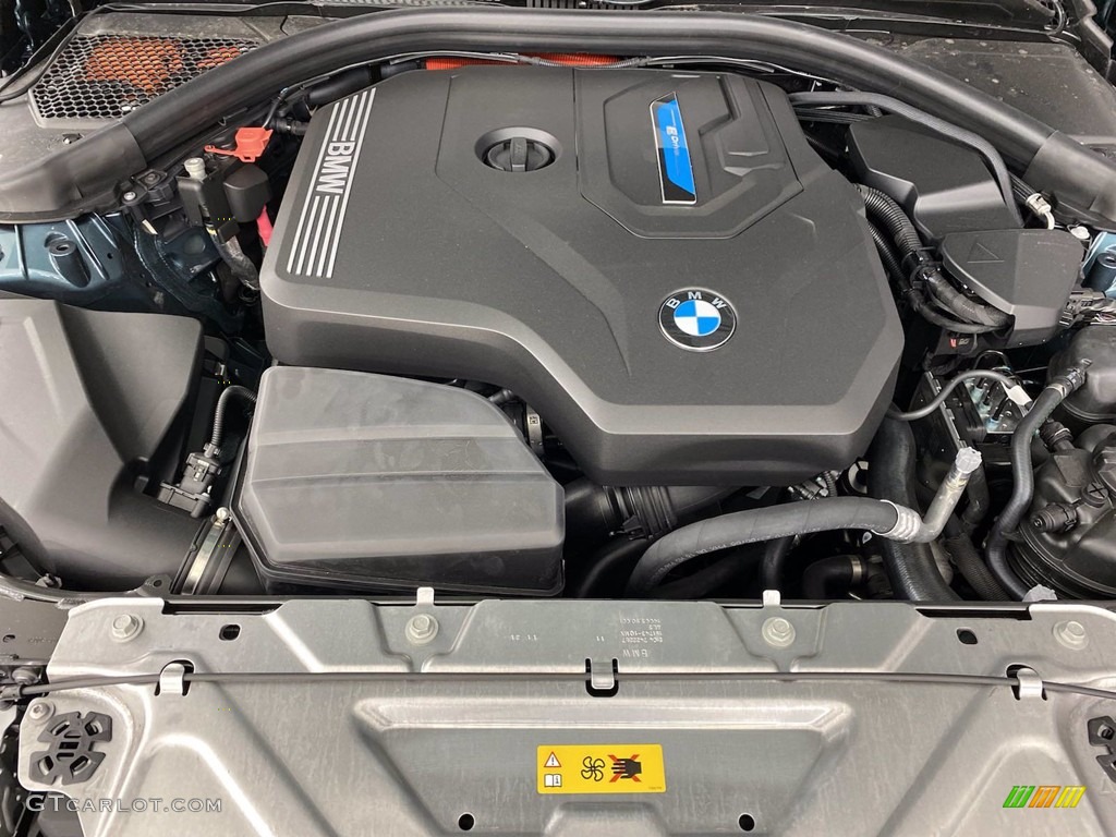 2021 BMW 3 Series 330e Sedan 2.0 Liter e TwinPower Turbocharged DOHC 16-Valve VVT 4 Cylinder Gasoline/Electric Hybrid Engine Photo #141950712