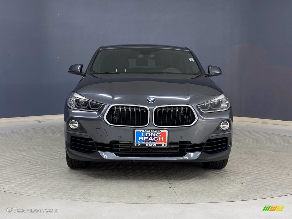 2018 X2 xDrive28i - Mineral Grey Metallic / Black photo #2