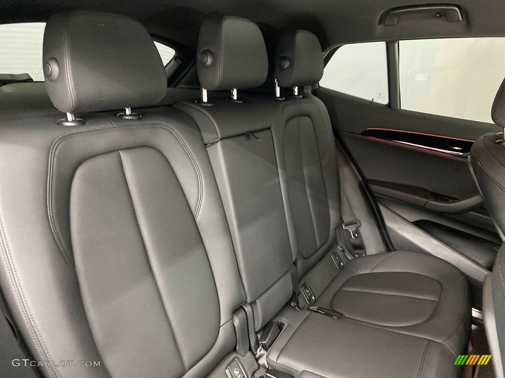 2018 X2 xDrive28i - Mineral Grey Metallic / Black photo #35