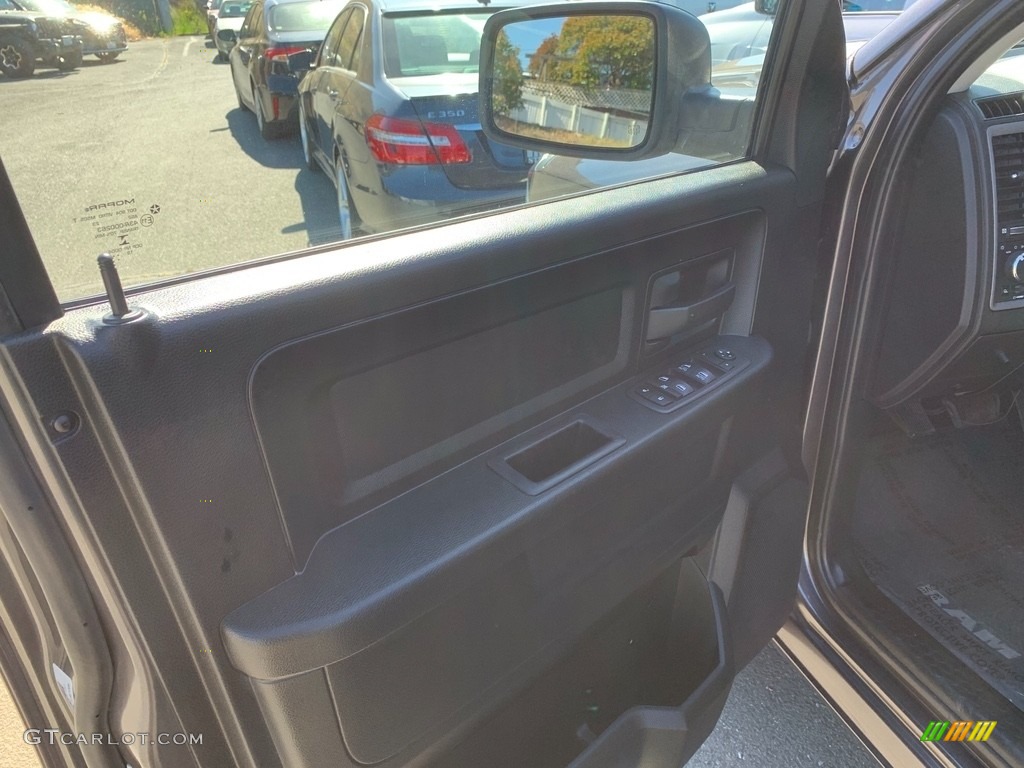 2019 1500 Classic Tradesman Quad Cab - Maximum Steel Metallic / Black/Diesel Gray photo #19