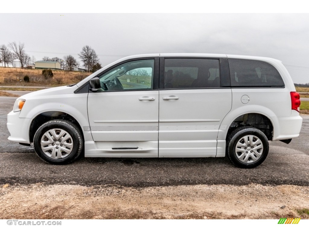 2014 Grand Caravan SE w/Wheelchair Access - Bright White / Black/Light Graystone photo #7