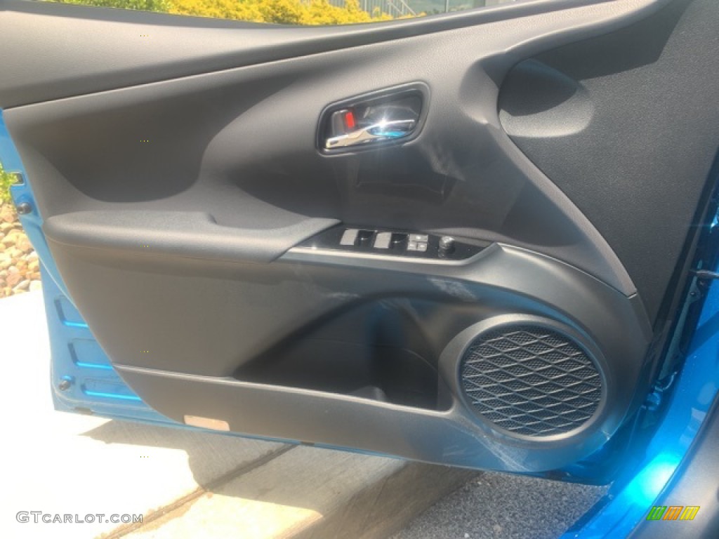 2021 Prius XLE AWD-e - Electric Storm Blue / Black photo #14