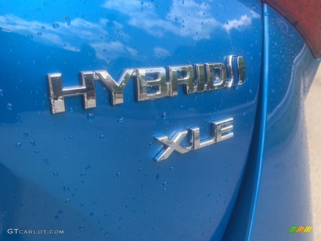 2021 Toyota Prius XLE AWD-e Marks and Logos Photo #141960521