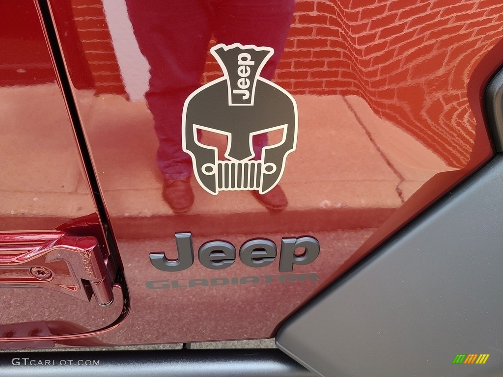 2021 Gladiator Sport 4x4 - Snazzberry Pearl / Black photo #33