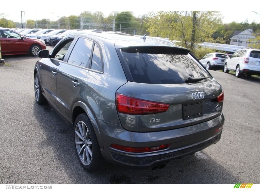 2018 Q3 2.0 TFSI Premium quattro - Daytona Gray Metallic / Black photo #7