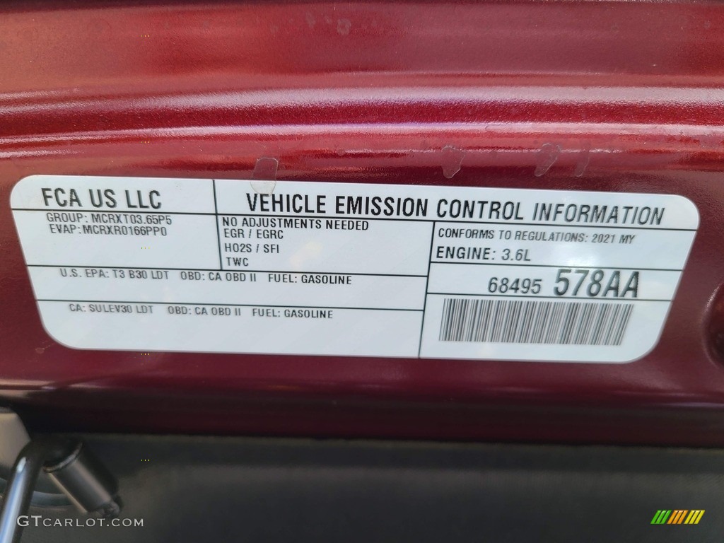 2021 Gladiator Sport 4x4 - Snazzberry Pearl / Black photo #40