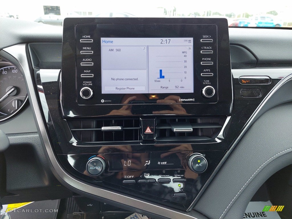 2021 Toyota Camry SE Controls Photo #141962439