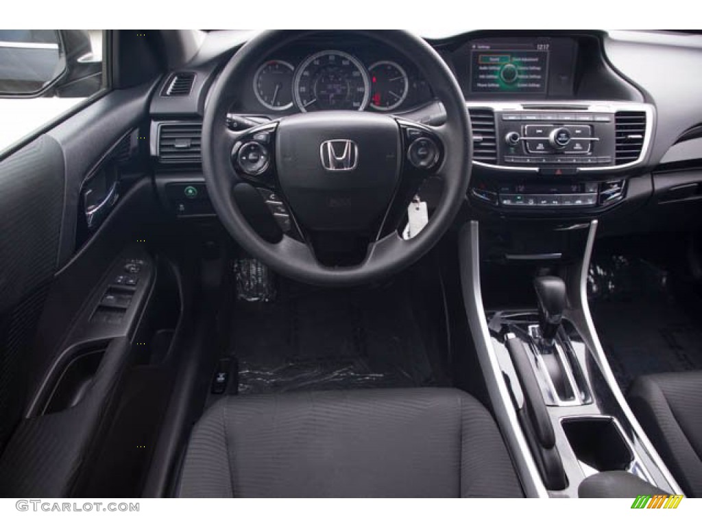 2016 Accord LX Sedan - Crystal Black Pearl / Black photo #5