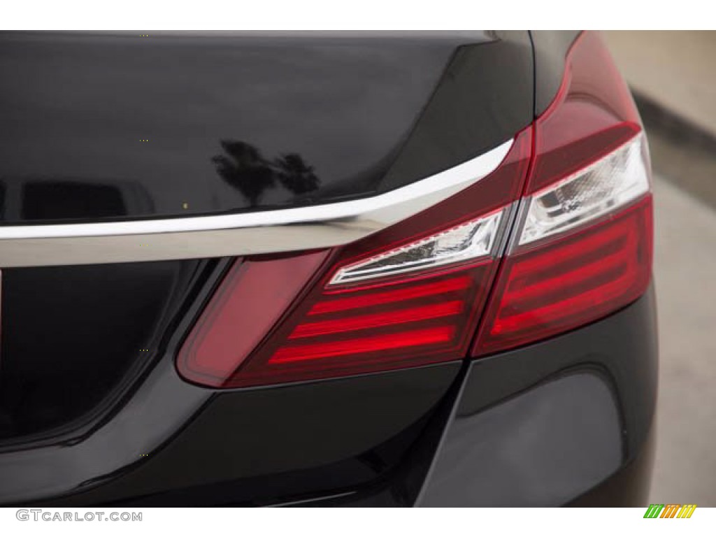 2016 Accord LX Sedan - Crystal Black Pearl / Black photo #13