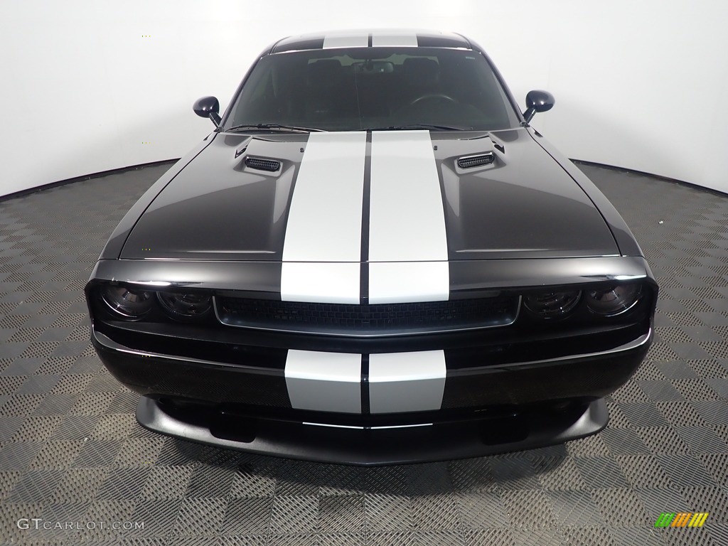 2011 Challenger SRT8 392 - Black / Dark Slate Gray photo #6