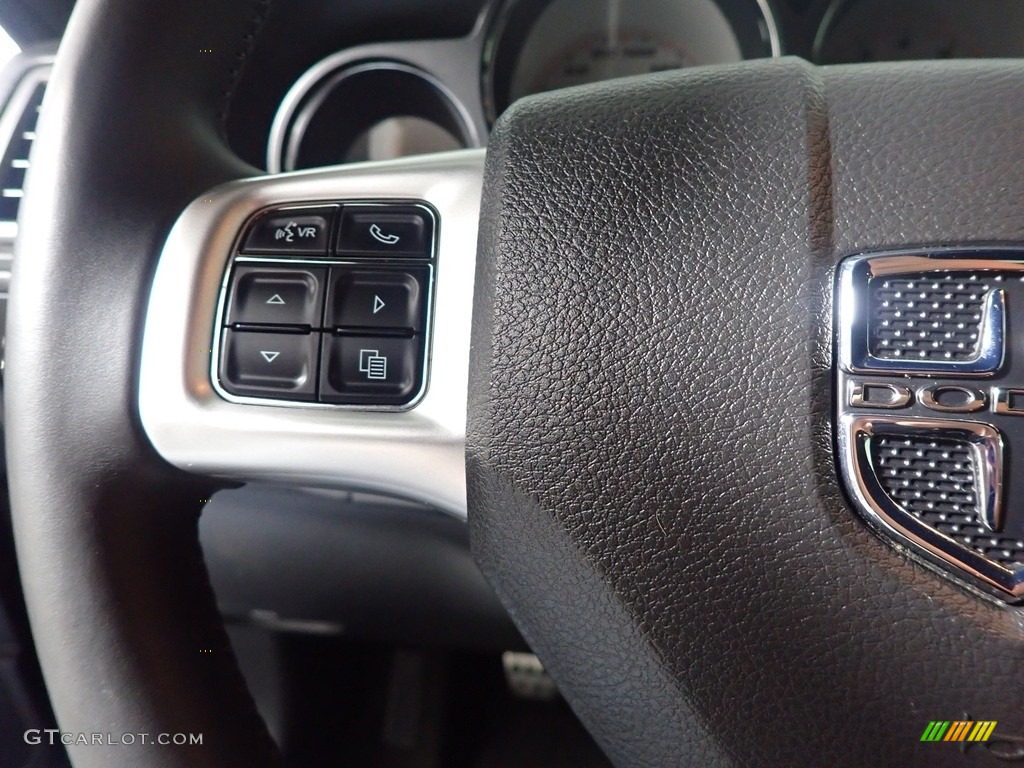 2011 Challenger SRT8 392 - Black / Dark Slate Gray photo #30