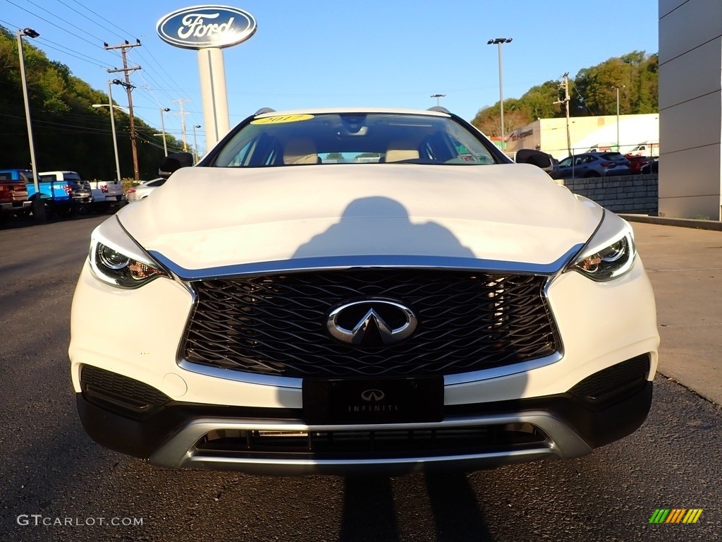 2017 QX30 Premium AWD - Majestic White / Wheat photo #8