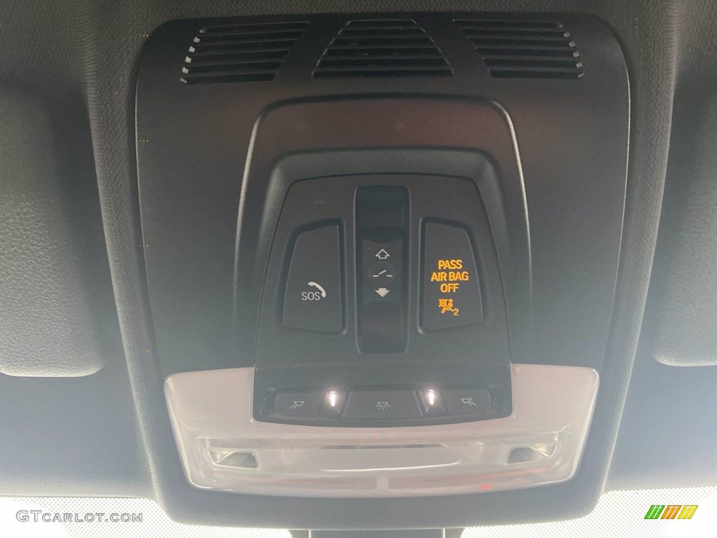 2018 X2 xDrive28i - Mineral Grey Metallic / Black photo #30