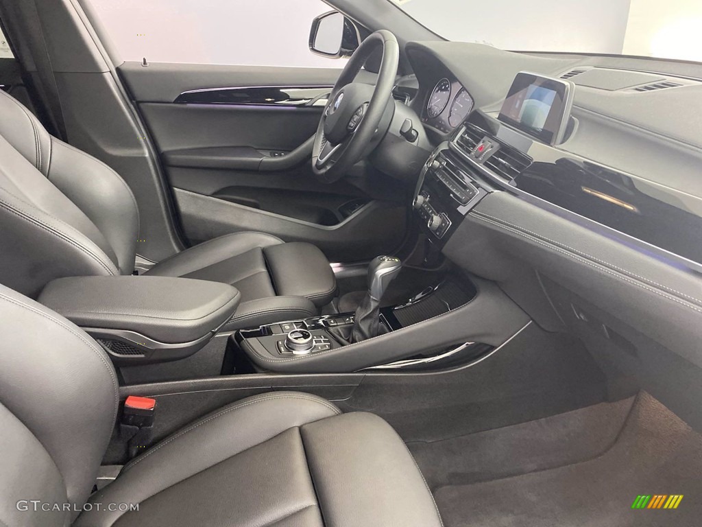 2018 X2 xDrive28i - Mineral Grey Metallic / Black photo #33